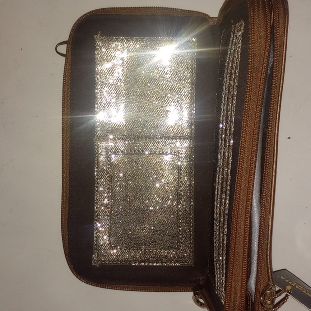 Wallet - Picture 2 of 4